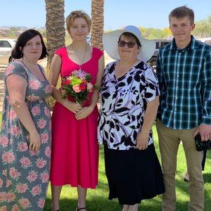 Meet your Posher, Angee